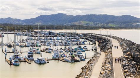 coffs harbour holiday lettings|Muttonbird Island .